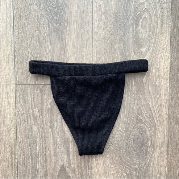 Motel Rocks Women’s Bikini Bottoms Crinkle Ribbed Knit Low rise Black Size XS - Picture 11 of 12